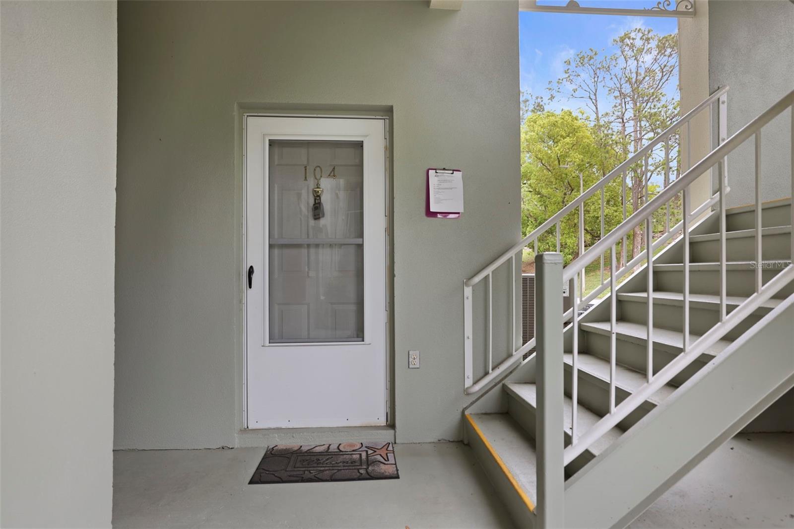 240 PROMENADE DR #104, DUNEDIN, FL, 34698