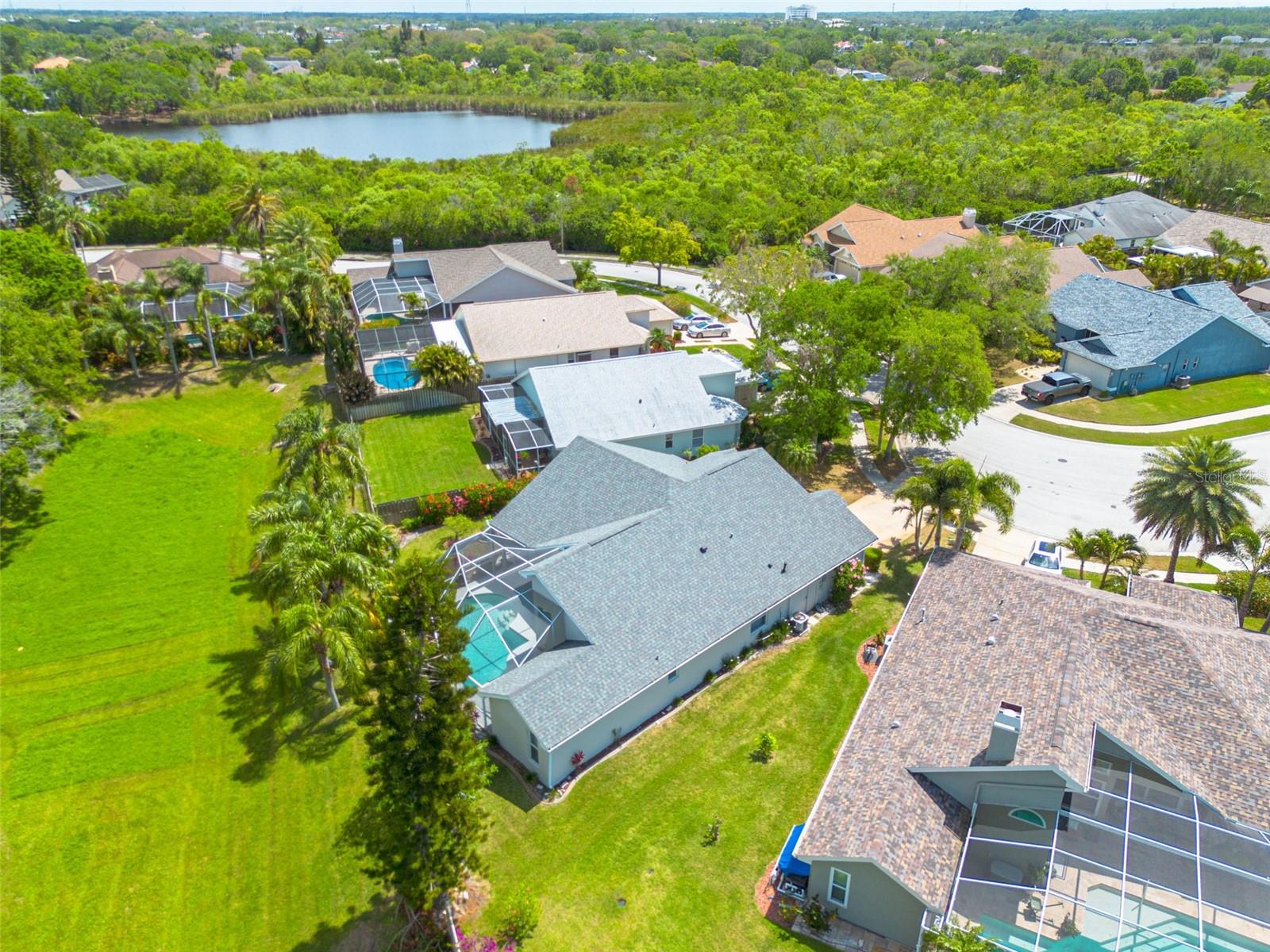 526 VILLAGE DR, TARPON SPRINGS, FL, 34689