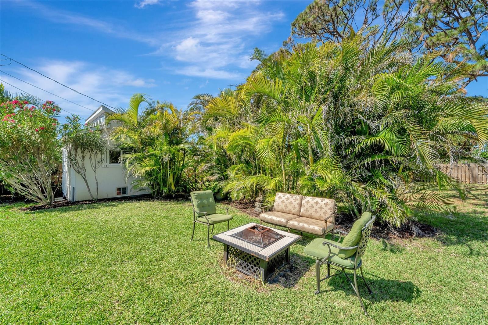 405 PARK BLVD N, VENICE, FL, 34285