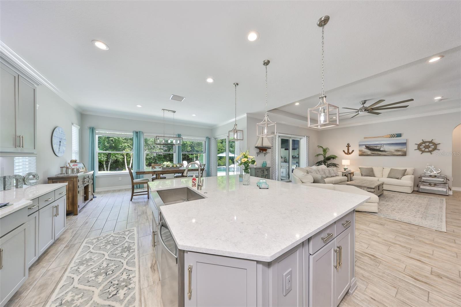 17811 NEWCASTLE FIELD DR, LUTZ, FL, 33559