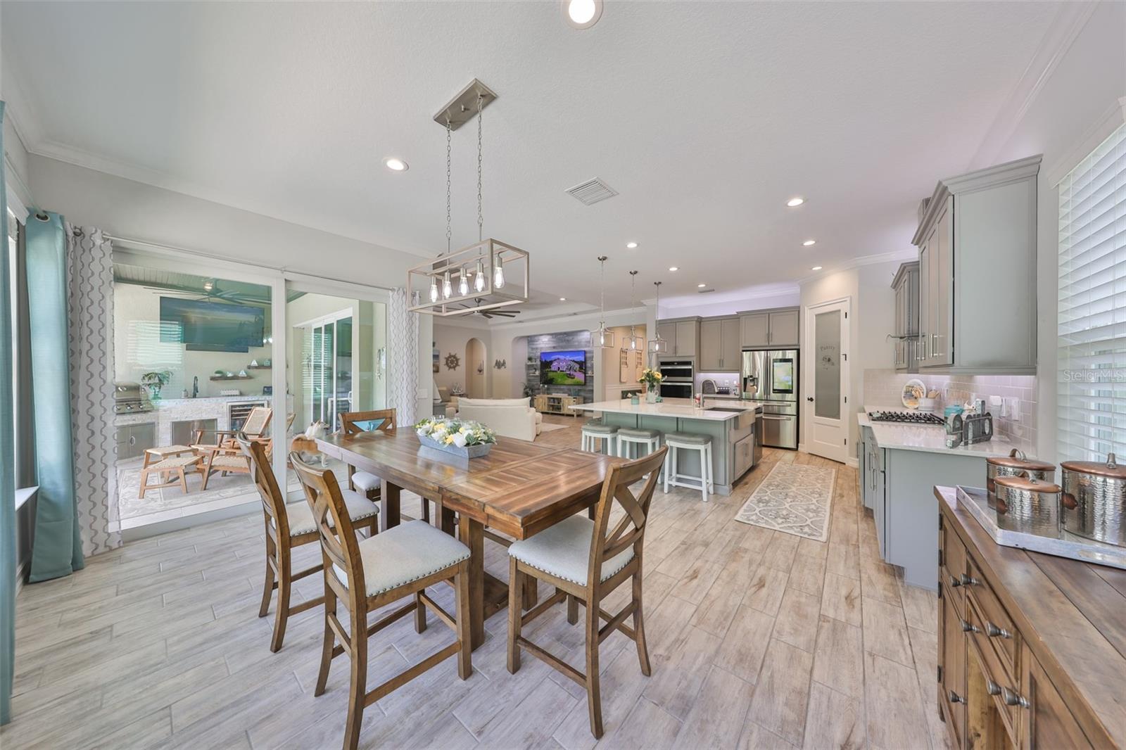 17811 NEWCASTLE FIELD DR, LUTZ, FL, 33559