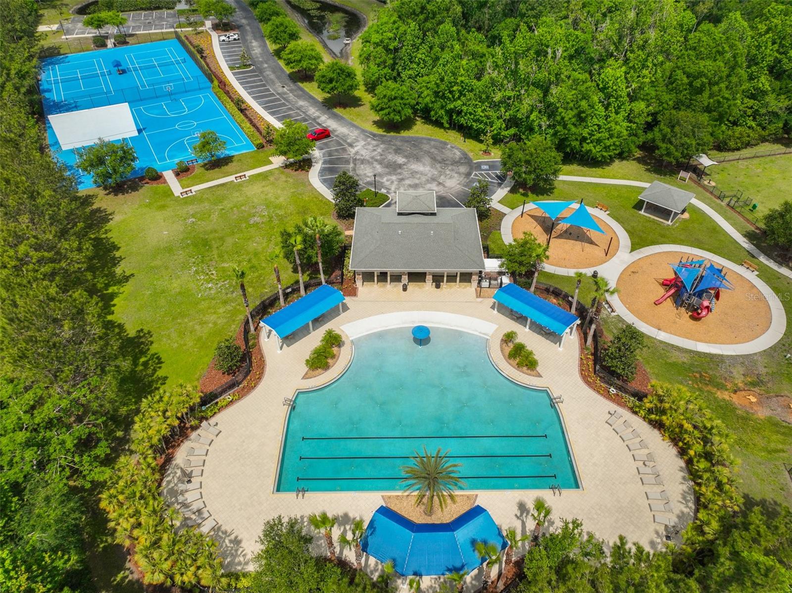 17811 NEWCASTLE FIELD DR, LUTZ, FL, 33559