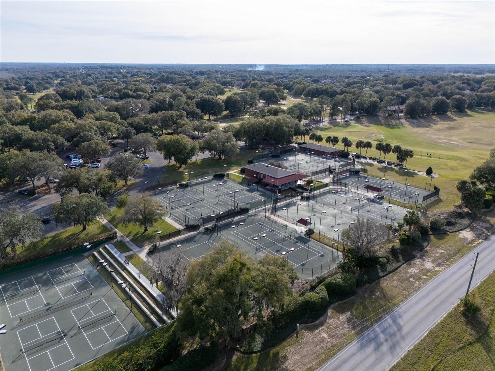 9161 HARRIS HAWK DR, LEESBURG, FL, 34788