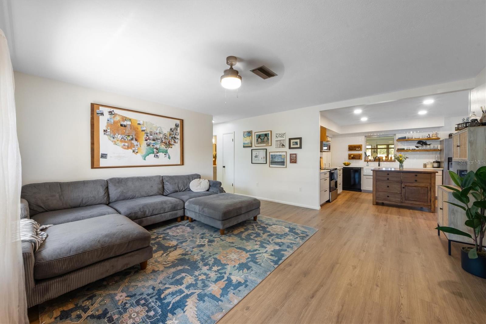 5704 2ND AVENUE DR NW, BRADENTON, FL, 34209