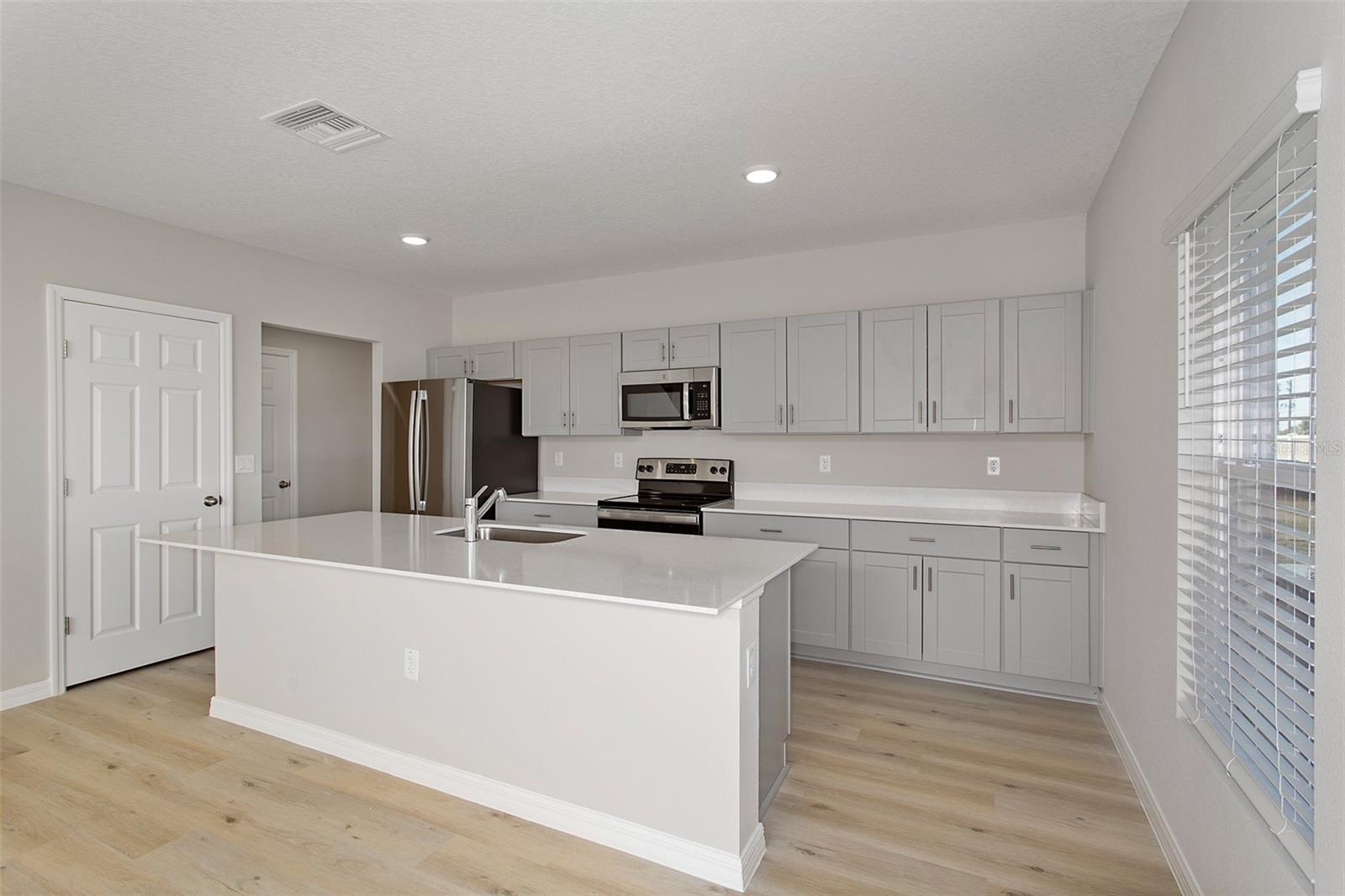 14773 SUMMER BRANCH DR, LITHIA, FL, 33547