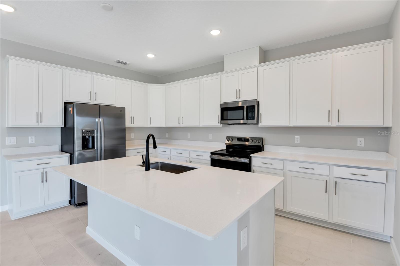 1737 CARNELIAN ST, DELAND, FL, 32720