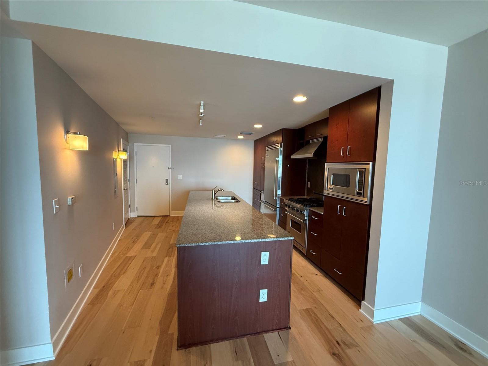 1208 E KENNEDY BLVD #722, TAMPA, FL, 33602