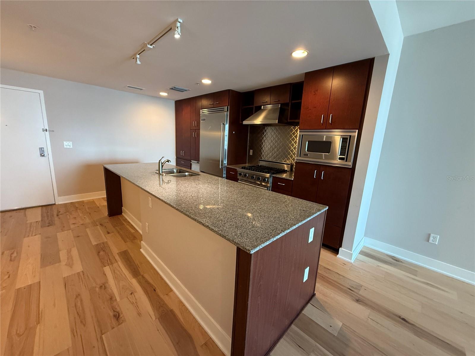 1208 E KENNEDY BLVD #722, TAMPA, FL, 33602