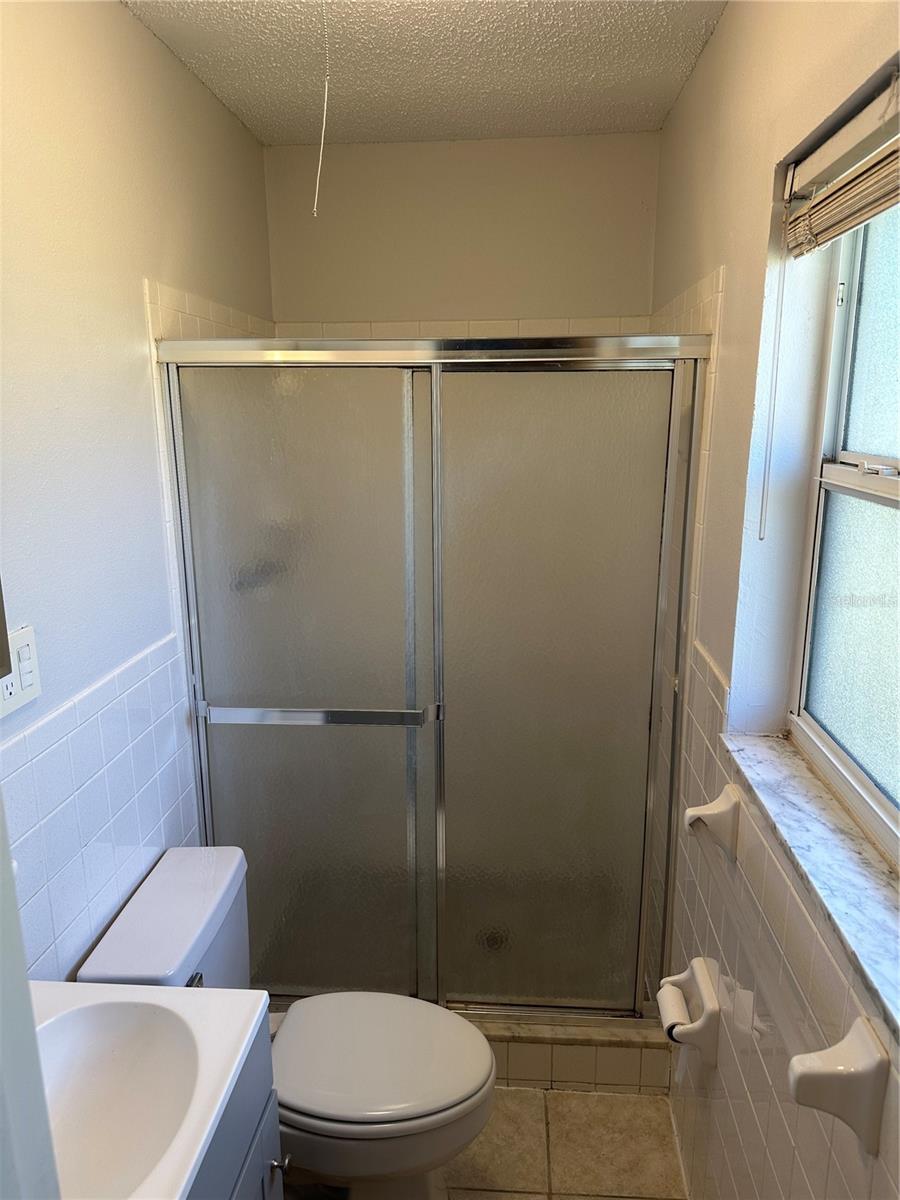 32737 VISTA AVE, LEESBURG, FL, 34788