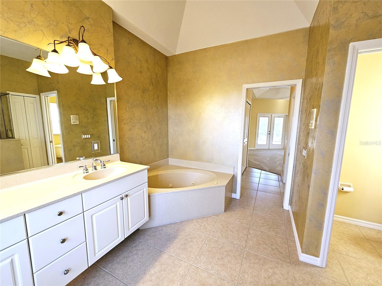 491 BOUNDARY BLVD, ROTONDA WEST, FL, 33947
