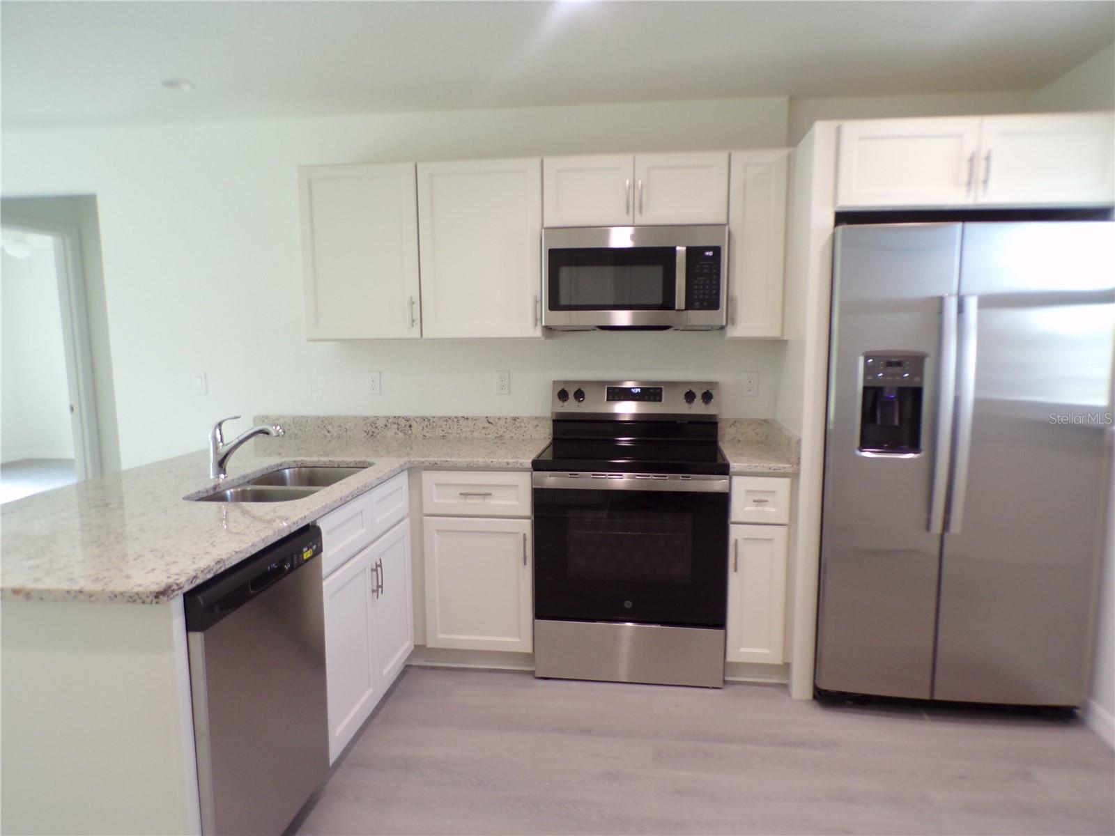 12697 SIESTA DR, PUNTA GORDA, FL, 33955