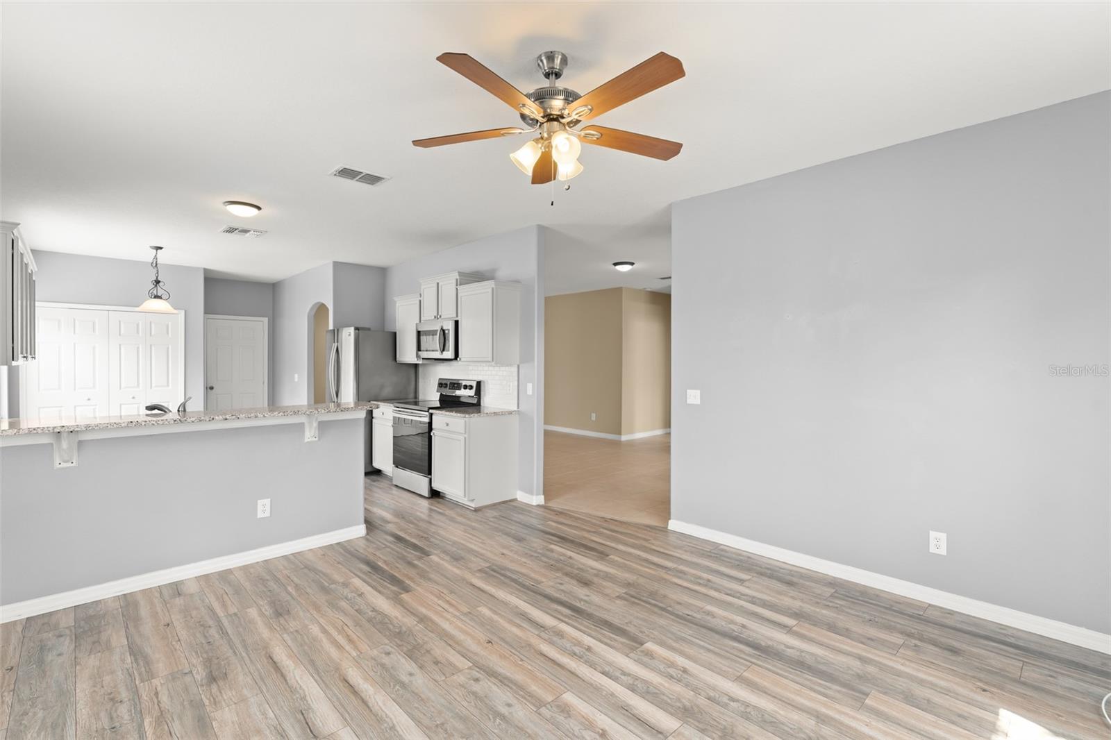 558 KNOLLWOOD DR, DAVENPORT, FL, 33837