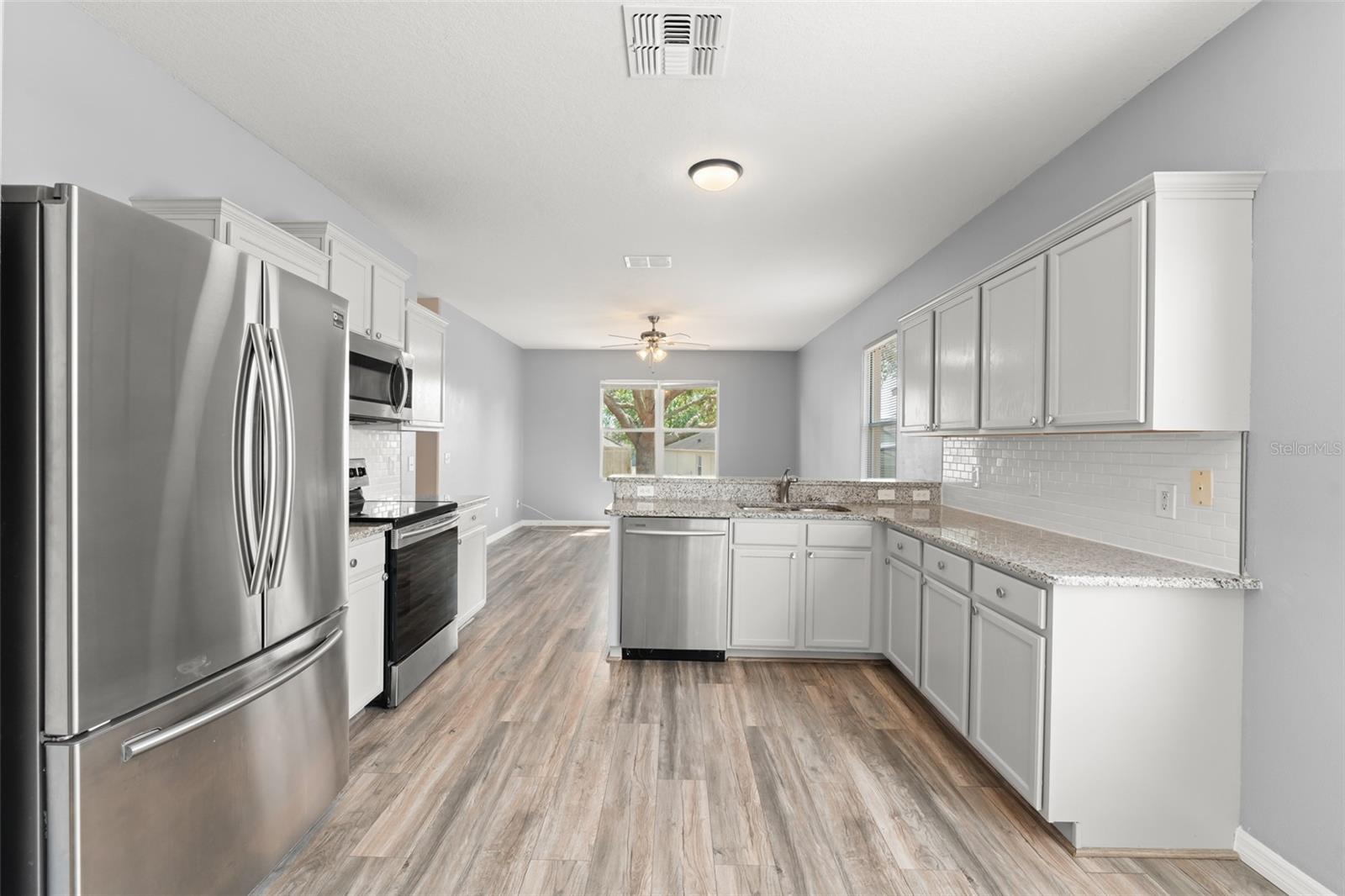 558 KNOLLWOOD DR, DAVENPORT, FL, 33837