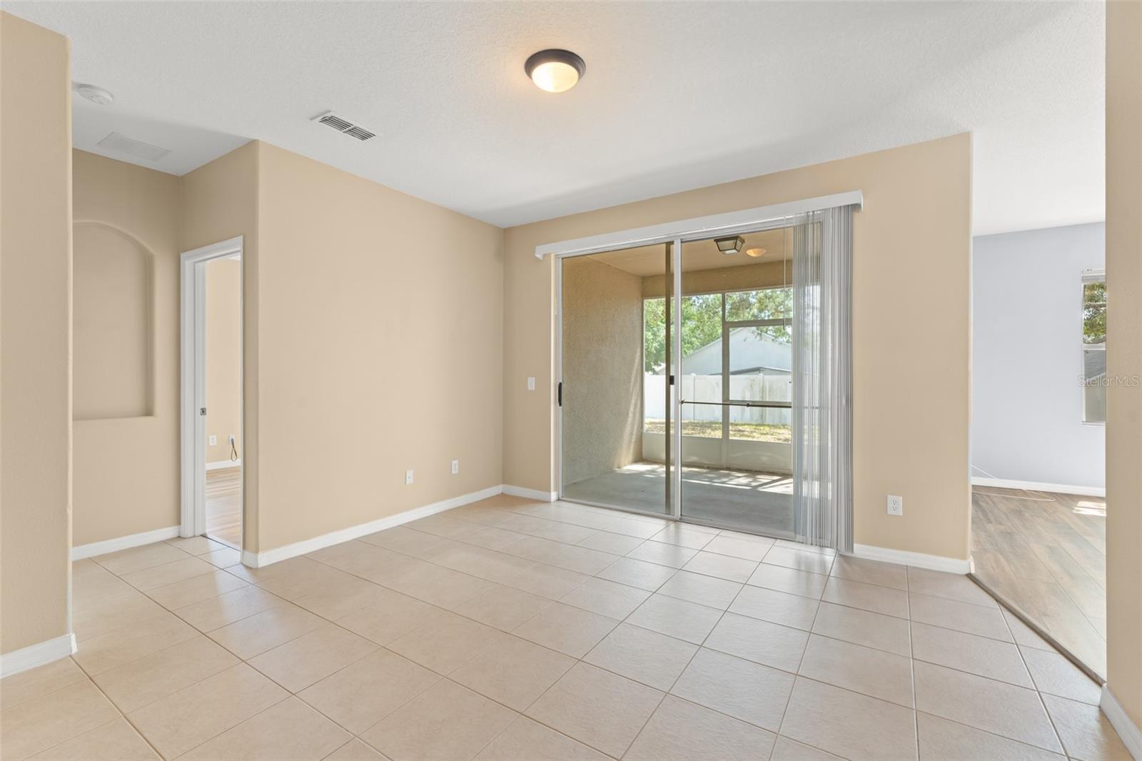 558 KNOLLWOOD DR, DAVENPORT, FL, 33837