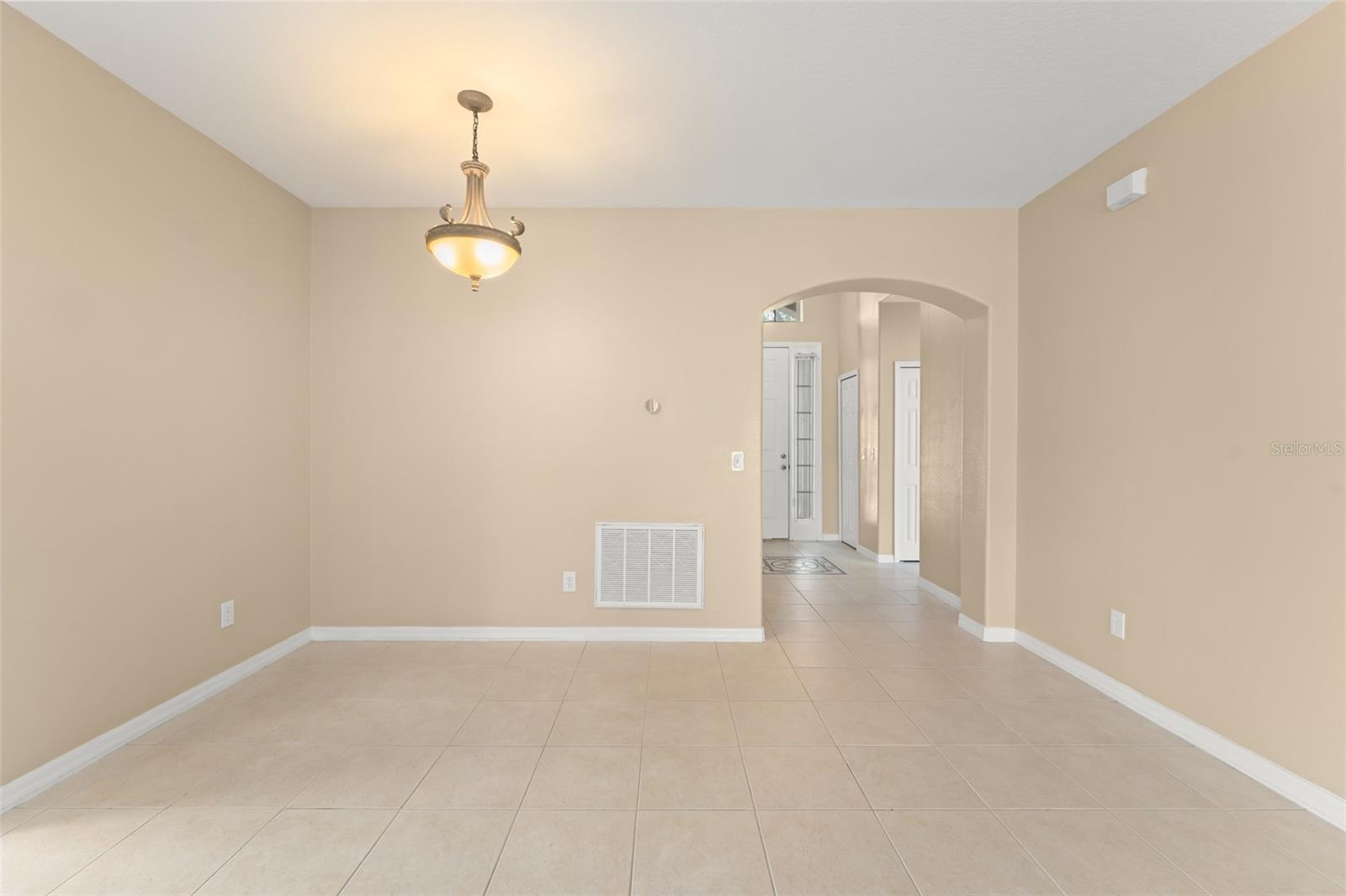 558 KNOLLWOOD DR, DAVENPORT, FL, 33837