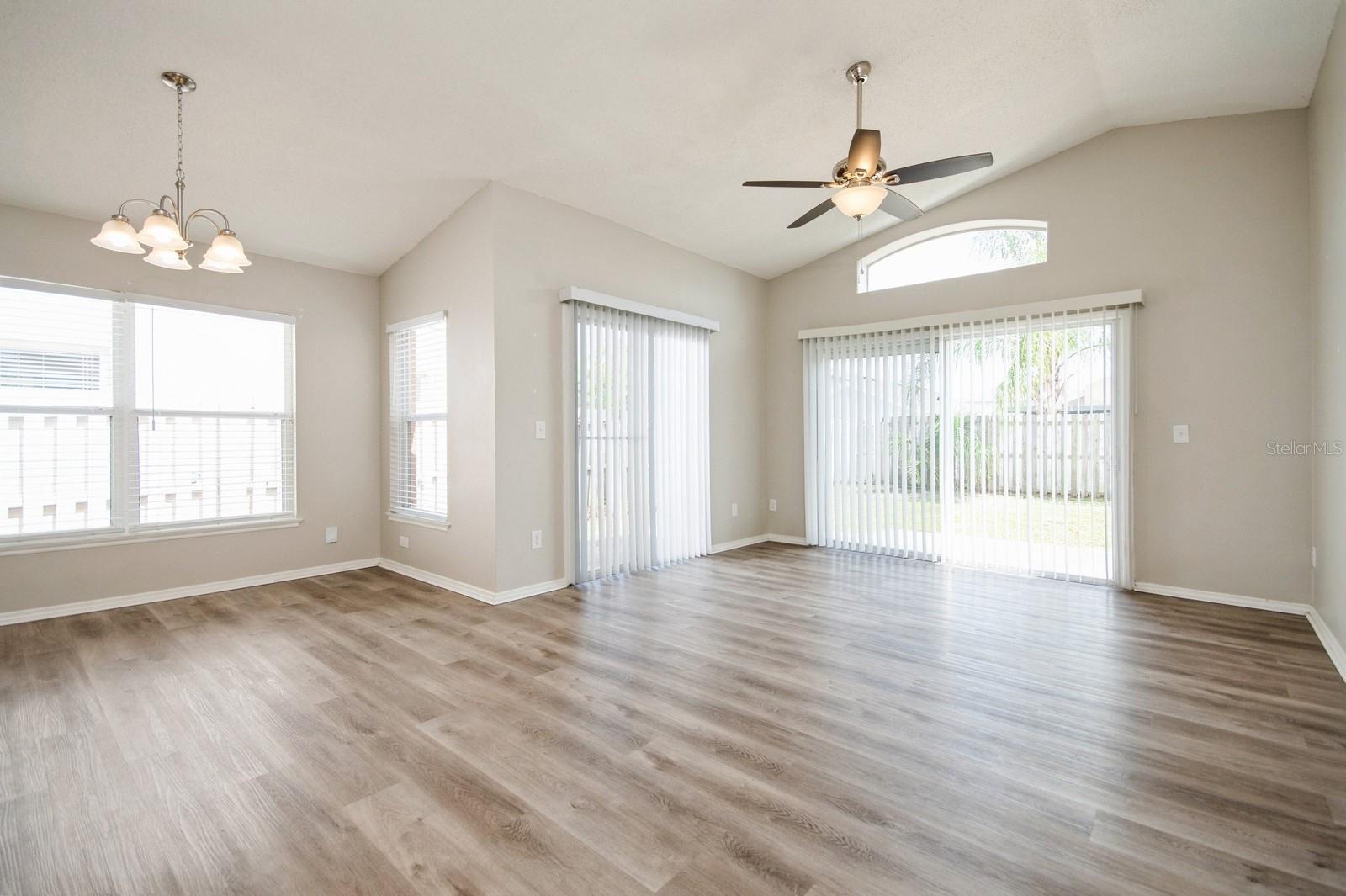 1413 TIMBERBEND CIR, ORLANDO, FL, 32824