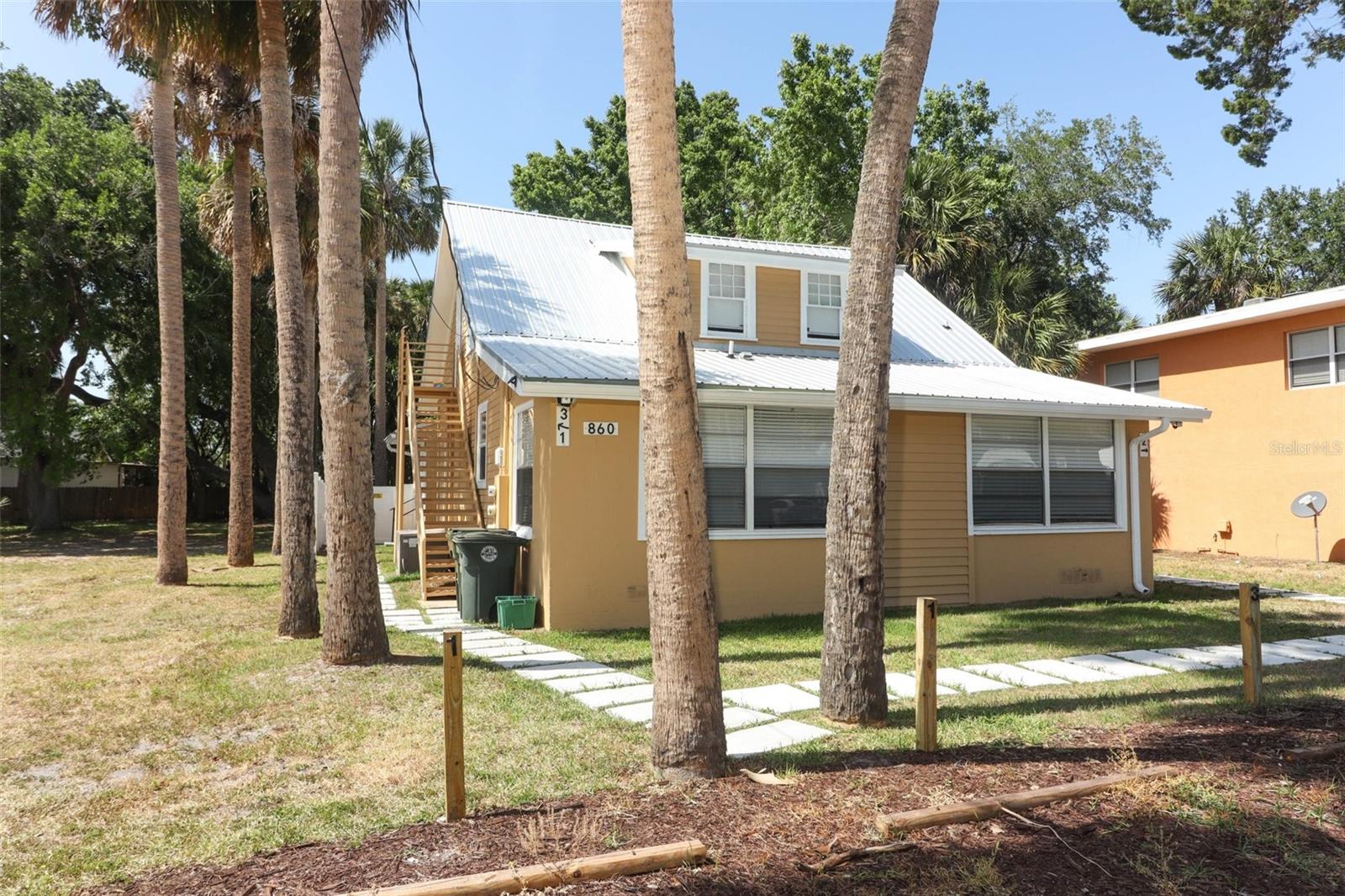 860 MAGNOLIA AVE #1, DAYTONA BEACH, FL, 32114
