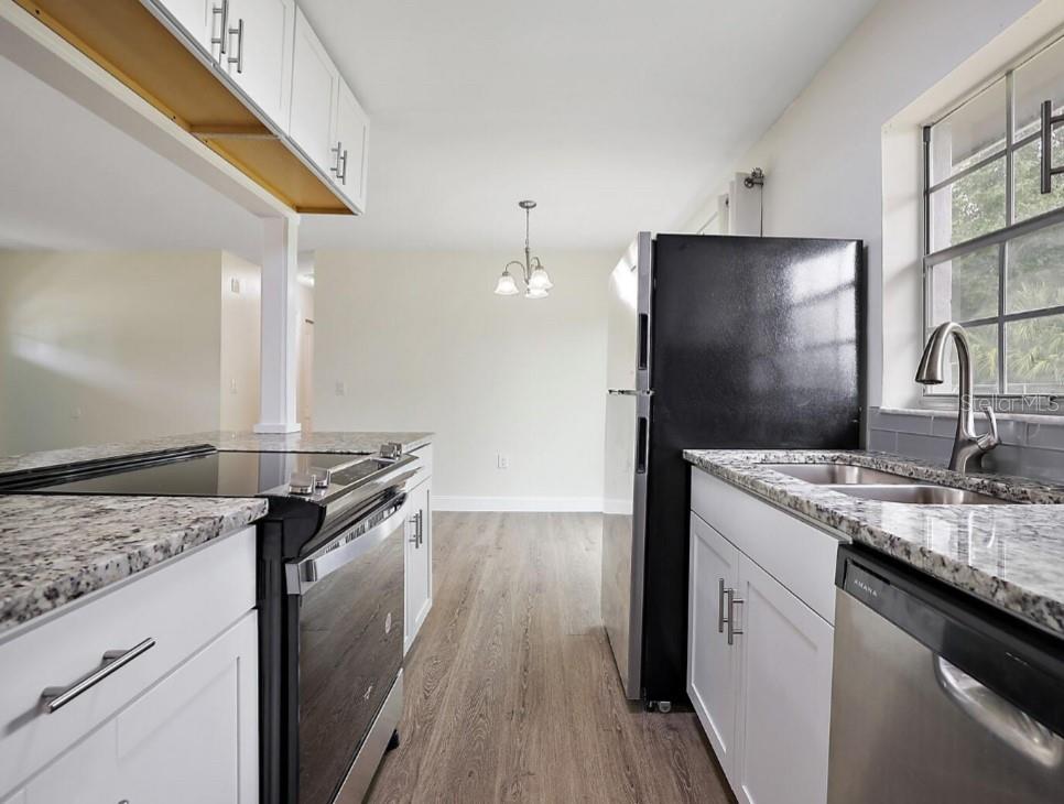 425 MARION OAKS DR, OCALA, FL, 34473