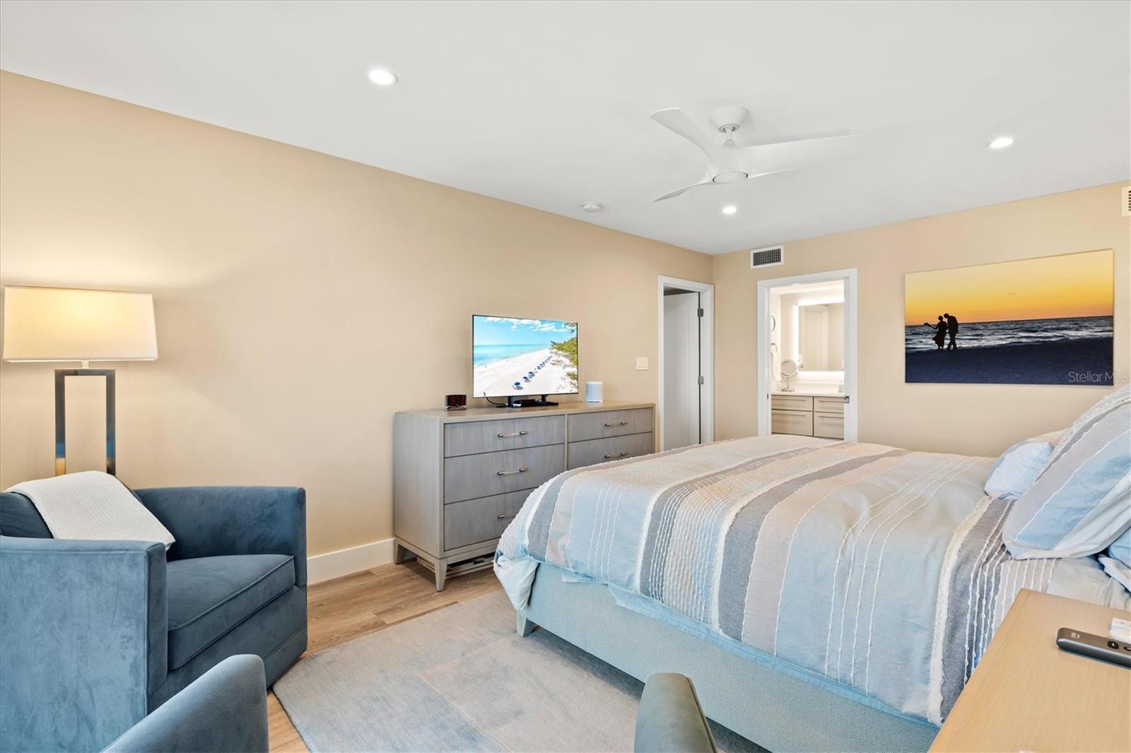 1050 LONGBOAT CLUB ROAD #903, LONGBOAT KEY, FL, 34228