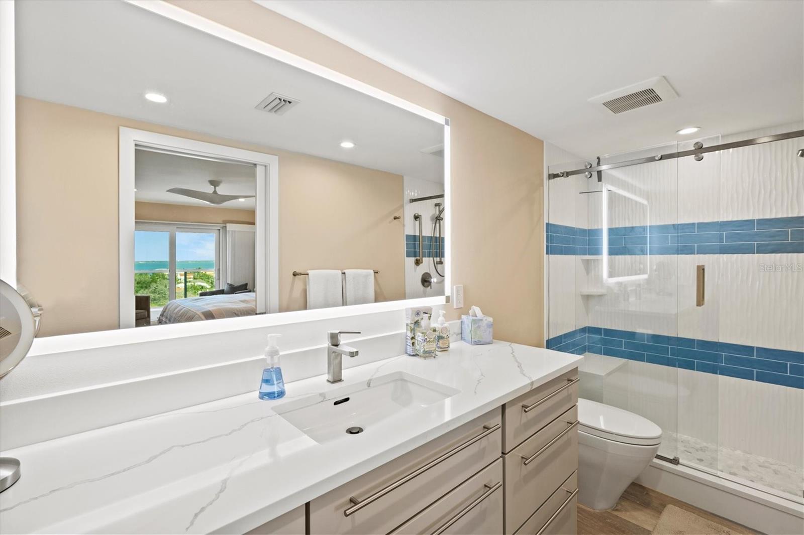 1050 LONGBOAT CLUB ROAD #903, LONGBOAT KEY, FL, 34228