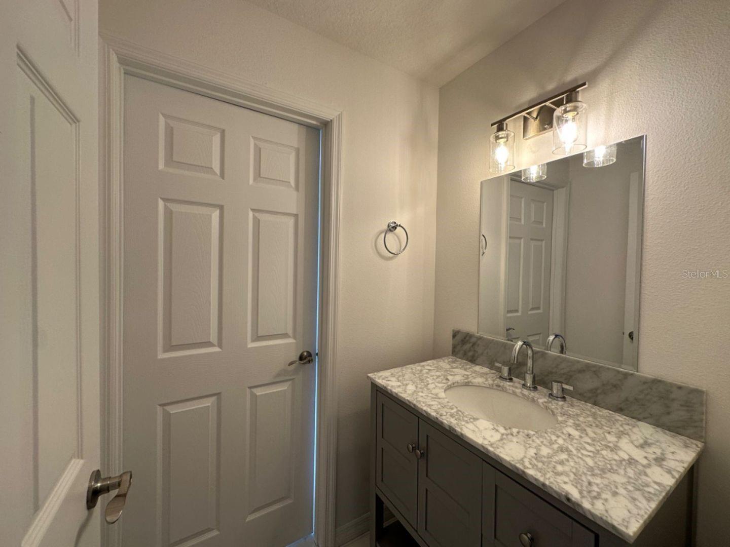 409 ST JOHNS LN, KISSIMMEE, FL, 34759