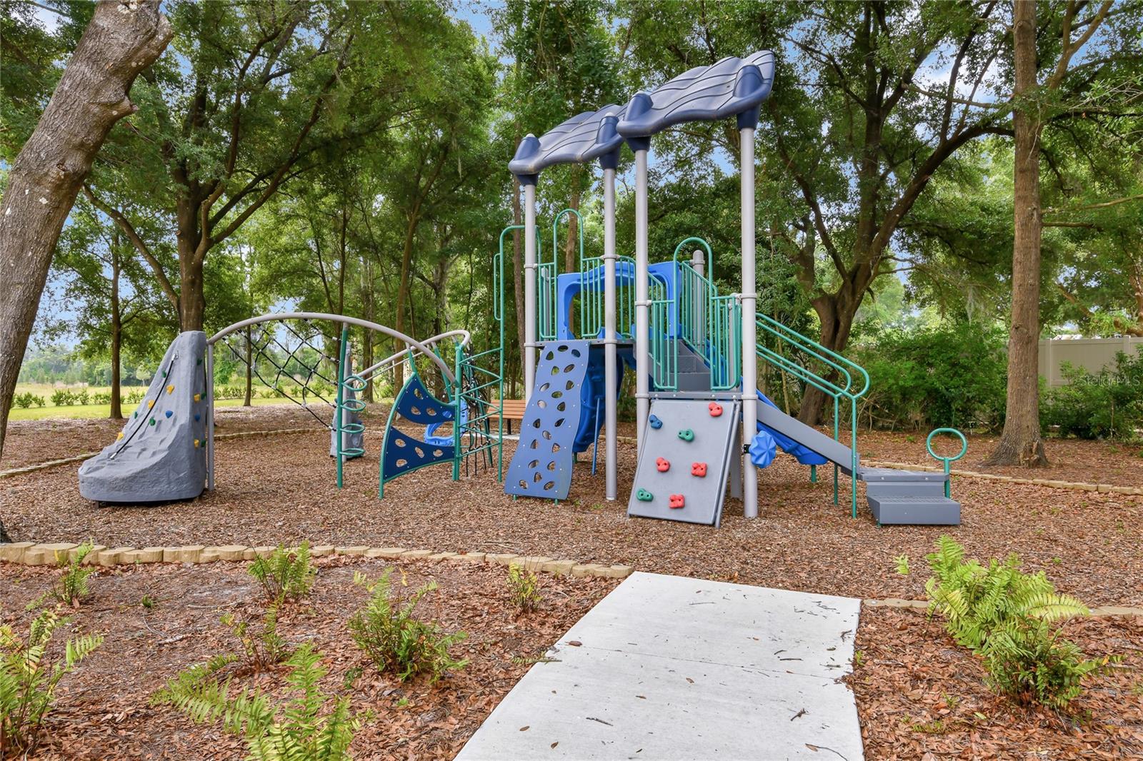 1747 CARNELIAN ST, DELAND, FL, 32720