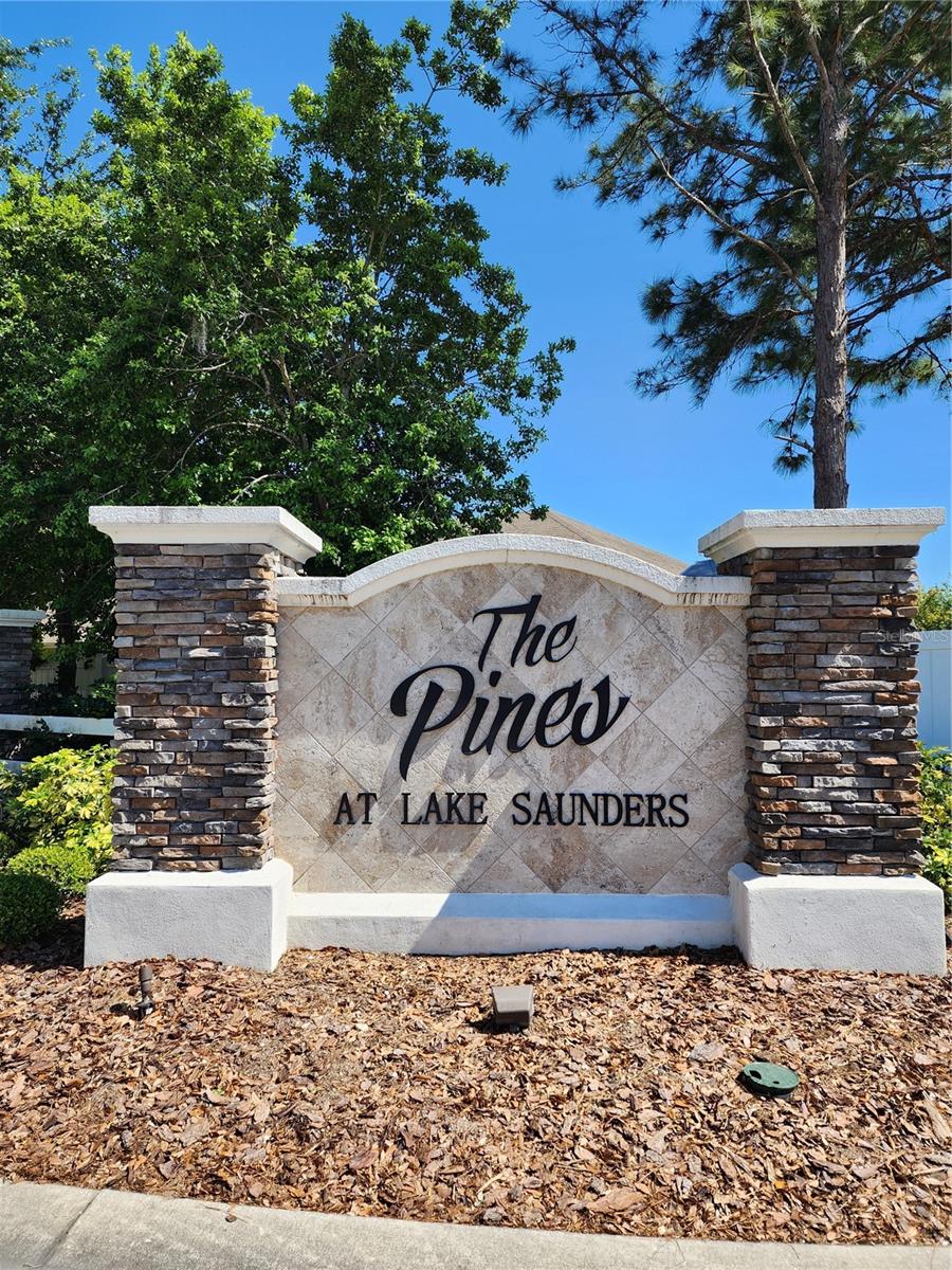 1224 LONGVILLE CIR, TAVARES, FL, 32778
