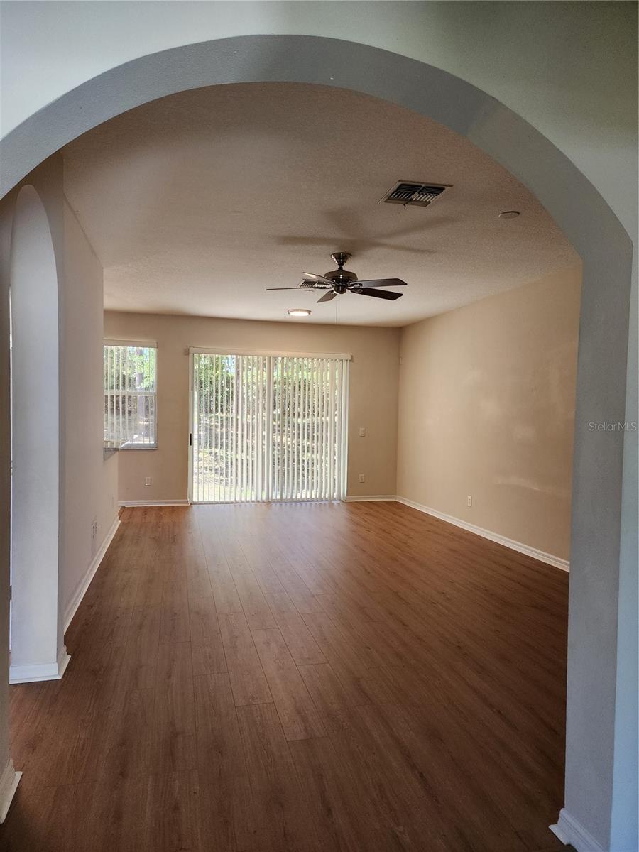 1224 LONGVILLE CIR, TAVARES, FL, 32778