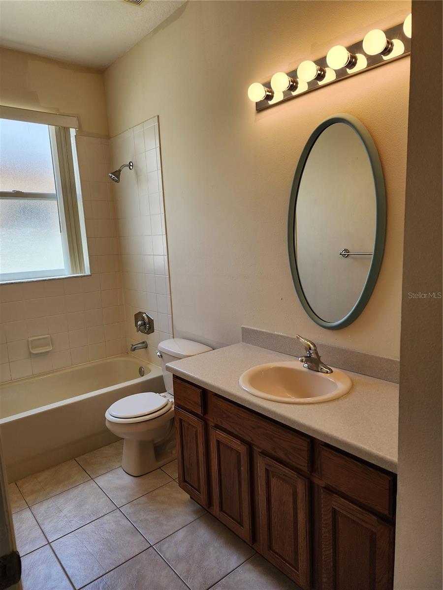 1224 LONGVILLE CIR, TAVARES, FL, 32778
