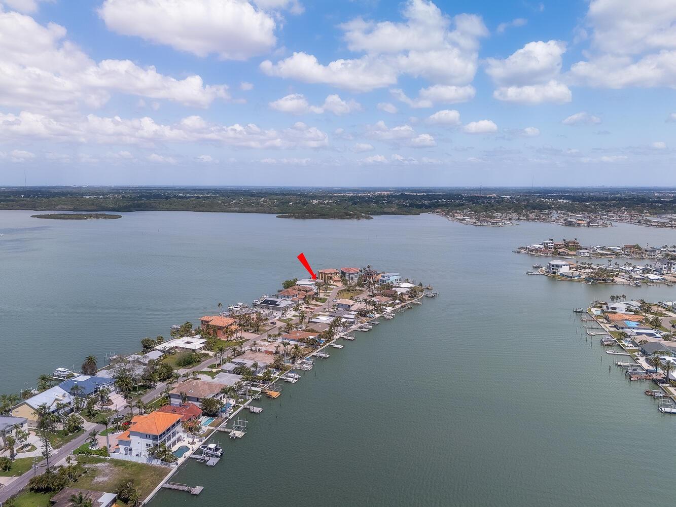 16496 REDINGTON DR, REDINGTON BEACH, FL, 33708