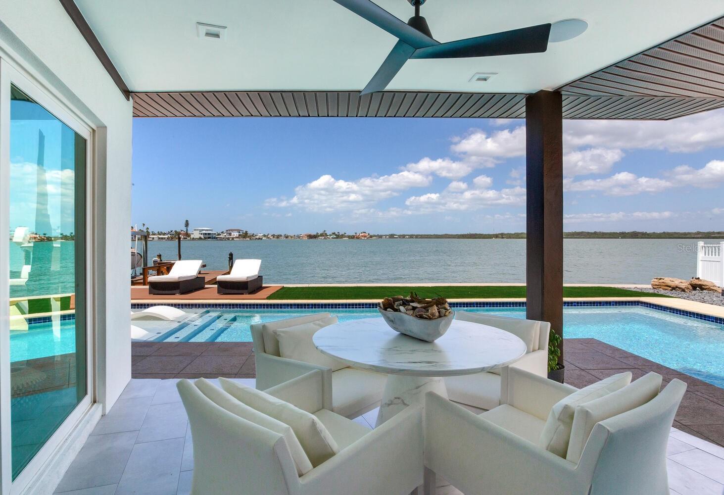 16496 REDINGTON DR, REDINGTON BEACH, FL, 33708