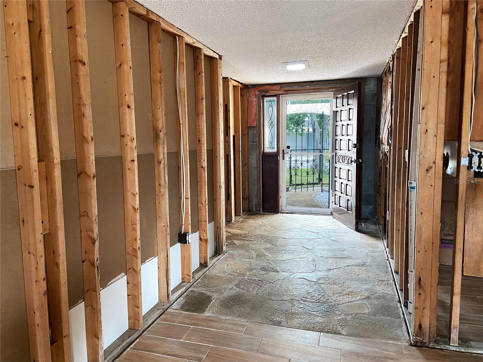 13930 KING AVE, HUDSON, FL, 34669