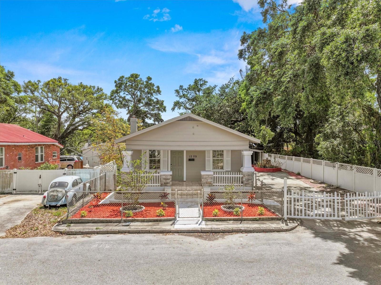 1209 E 29TH AVE, TAMPA, FL, 33605
