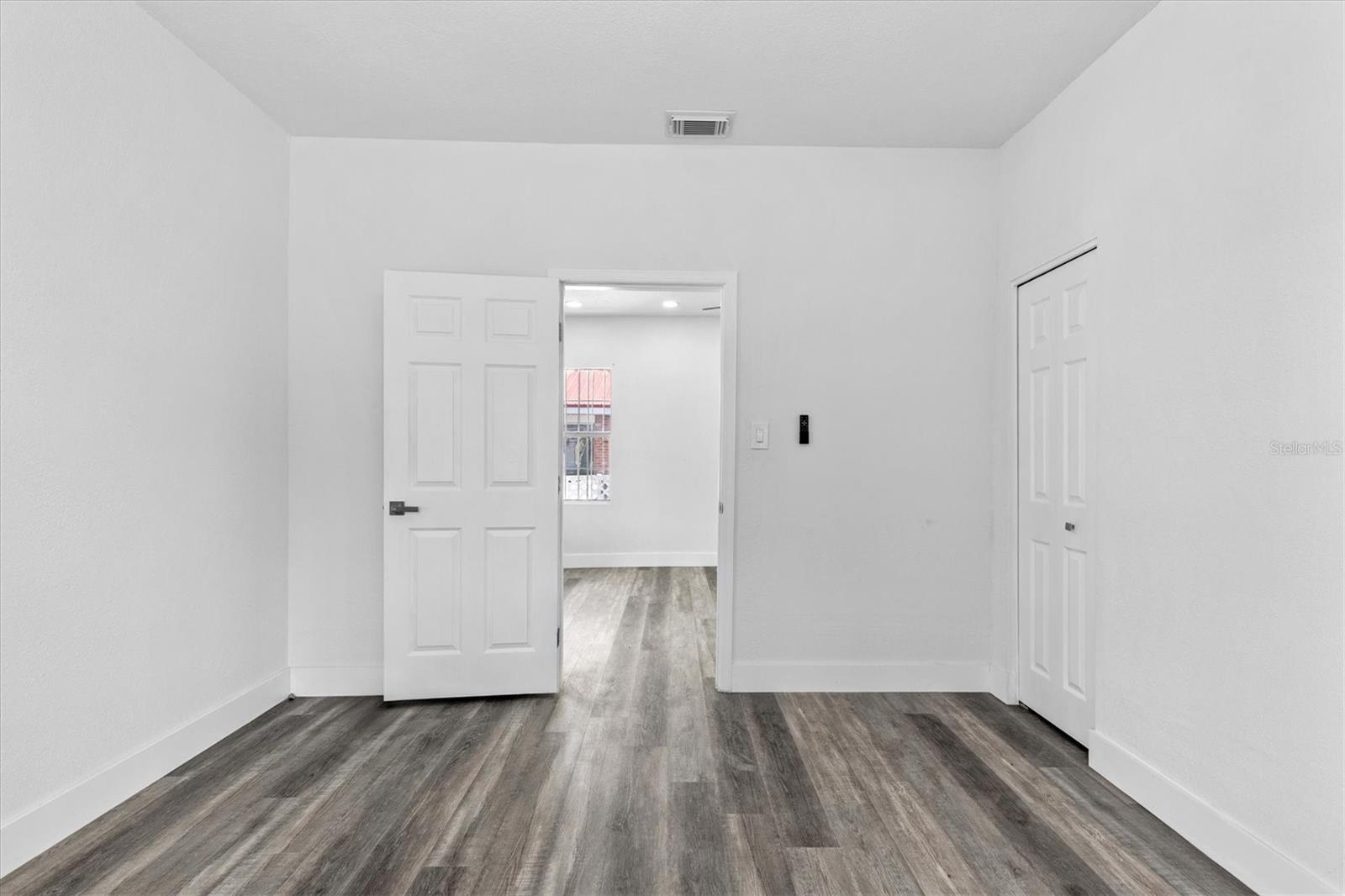 1209 E 29TH AVE, TAMPA, FL, 33605