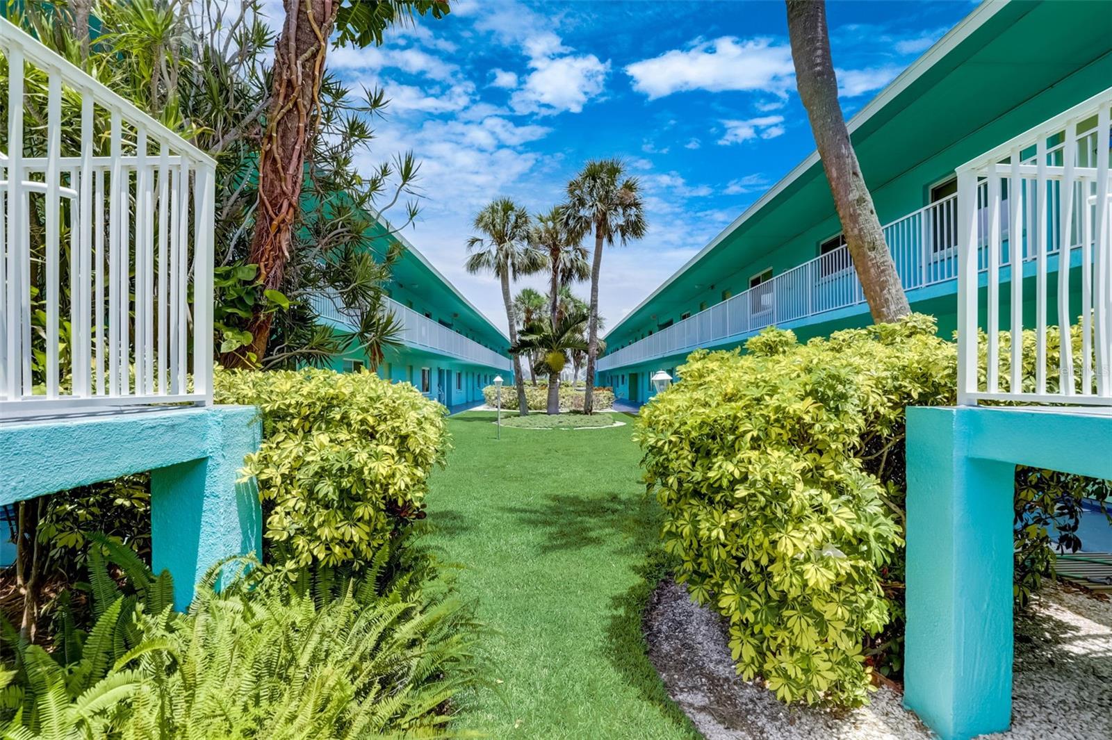 117 7TH ST N #5, BRADENTON BEACH, FL, 34217