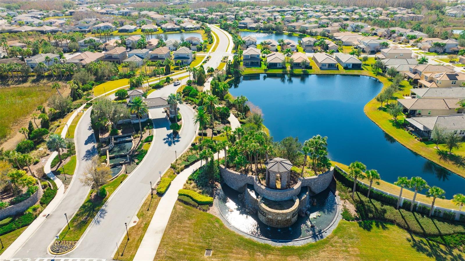 2552 OAKWOOD PRESERVE DR, WESLEY CHAPEL, FL, 33543