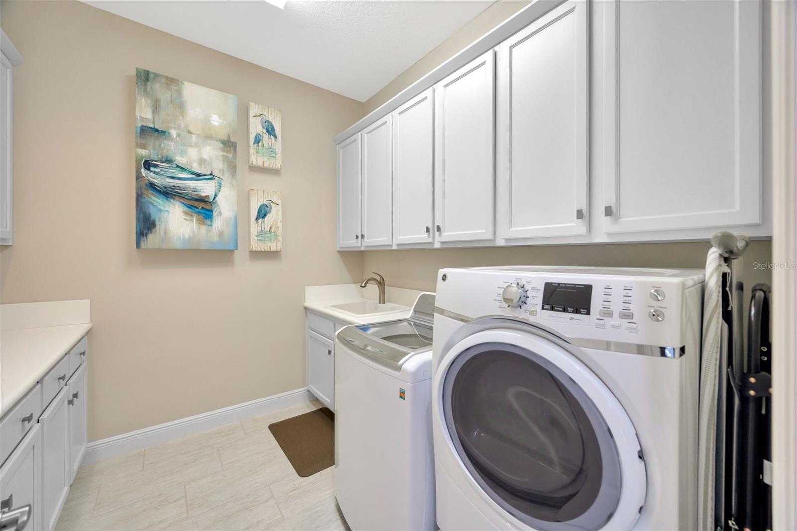 2552 OAKWOOD PRESERVE DR, WESLEY CHAPEL, FL, 33543