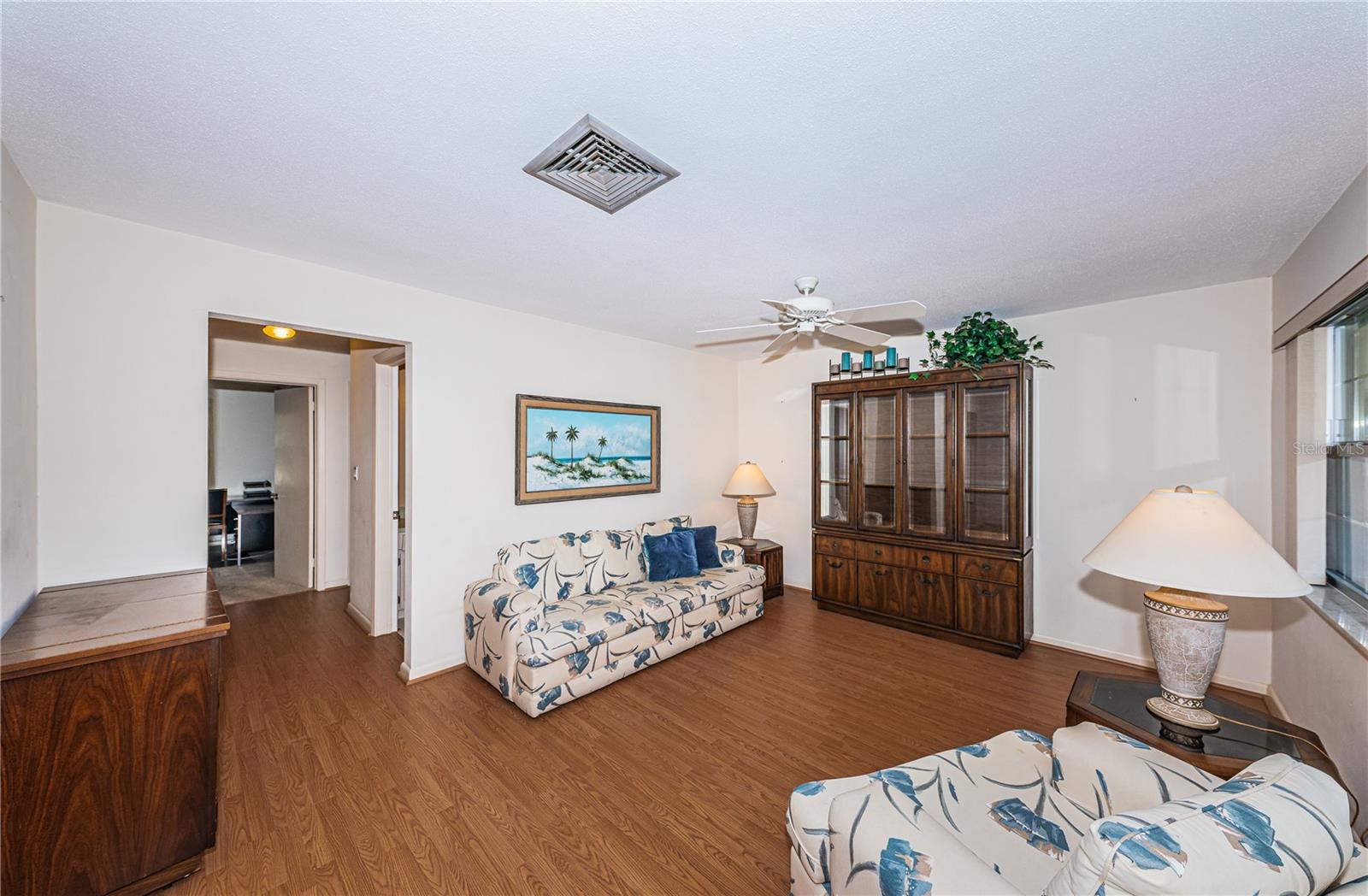 650 PINELLAS POINT DR S #216, ST PETERSBURG, FL, 33705