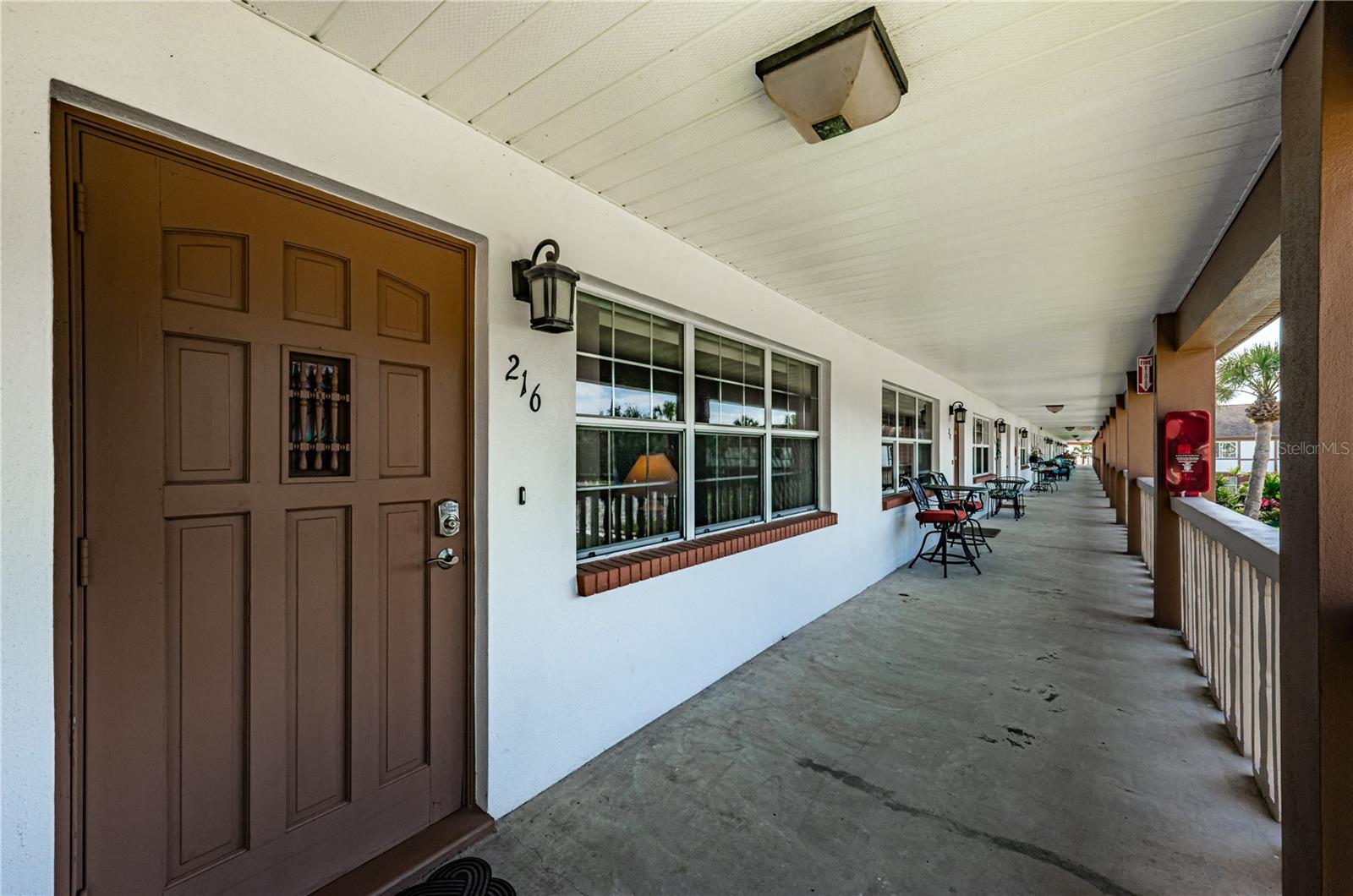 650 PINELLAS POINT DR S #216, ST PETERSBURG, FL, 33705