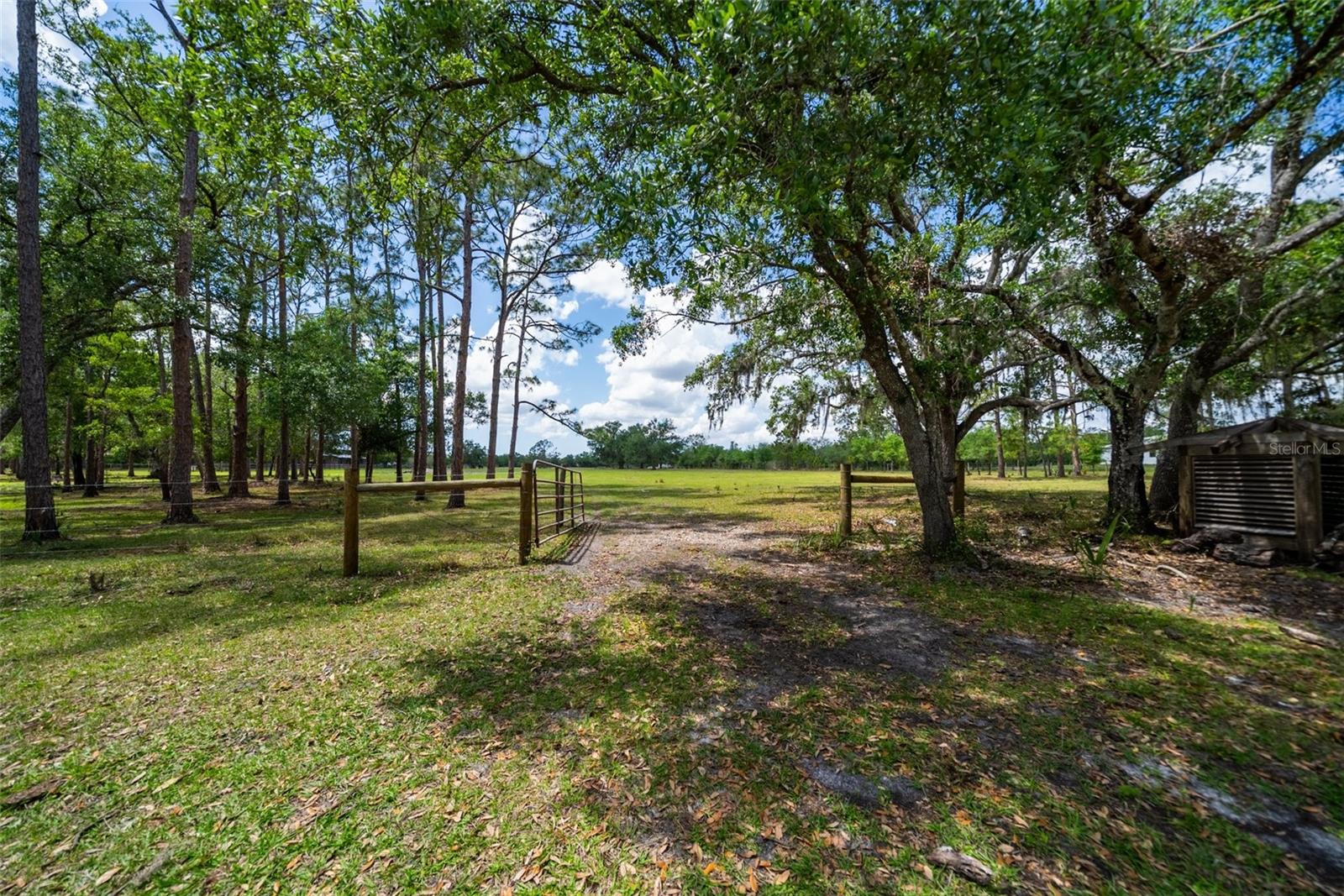 12615 RIVER RD, MYAKKA CITY, FL, 34251