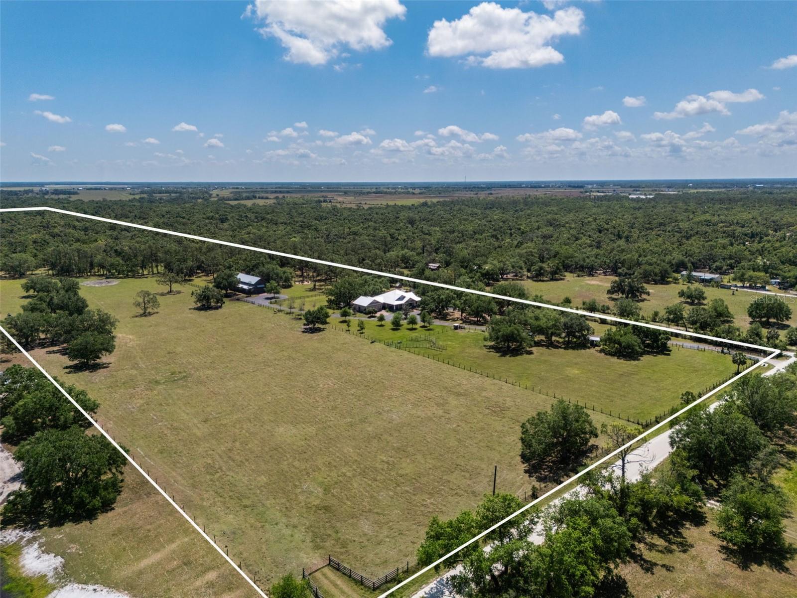 12615 RIVER RD, MYAKKA CITY, FL, 34251
