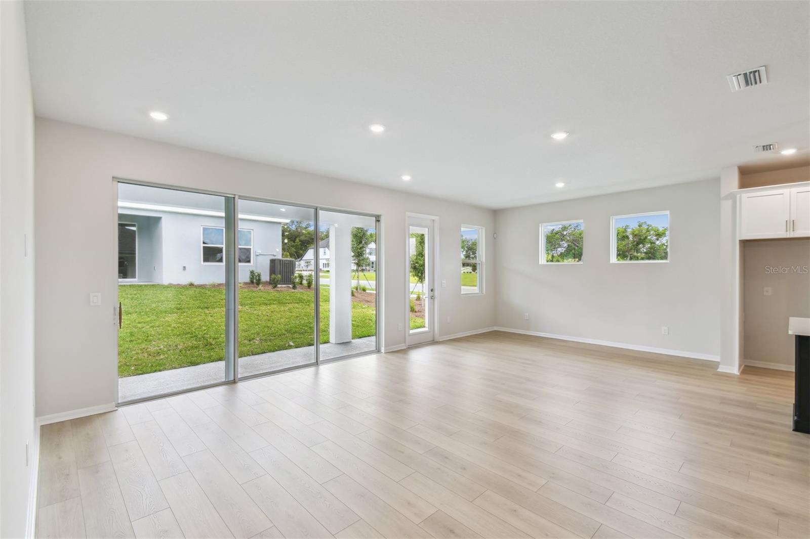 5950 BRISTLE OAK ST, MOUNT DORA, FL, 32757