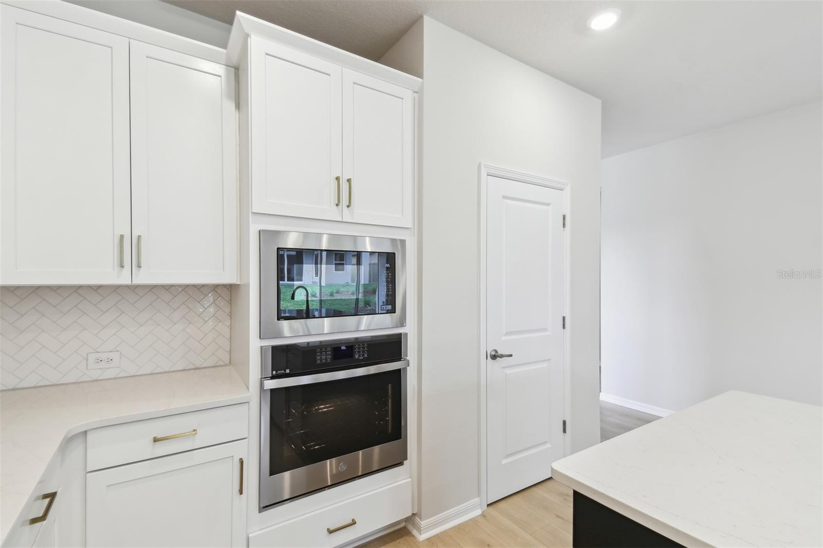 5950 BRISTLE OAK ST, MOUNT DORA, FL, 32757