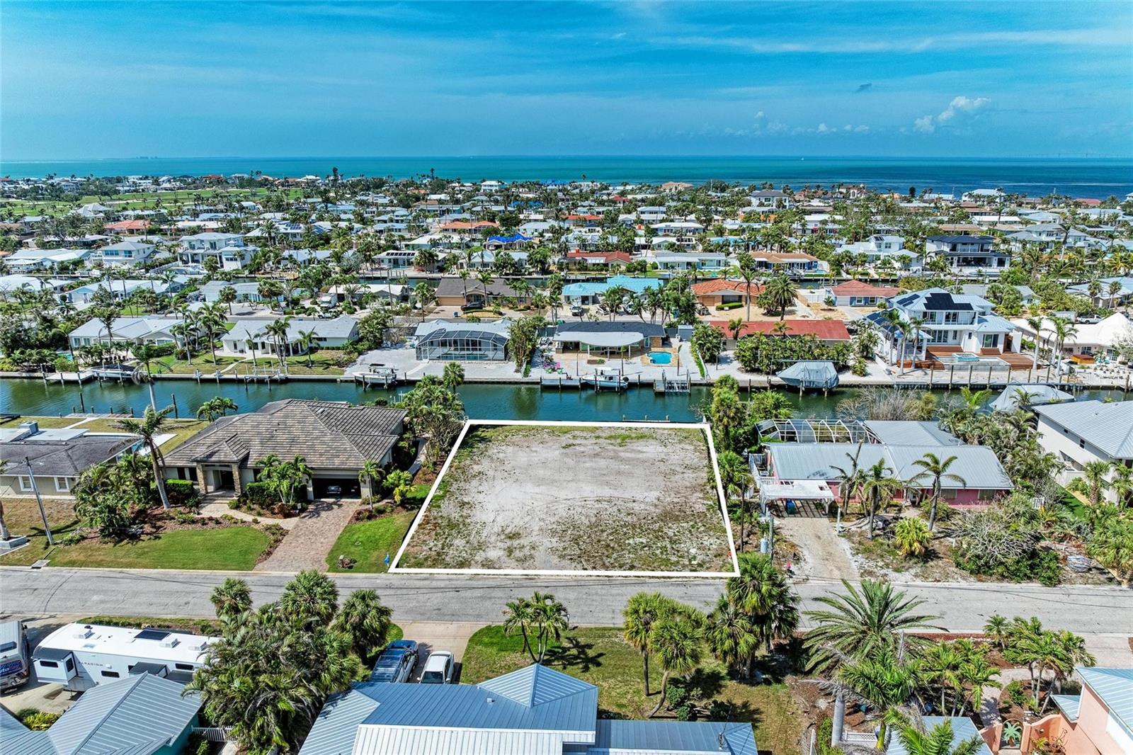 609 BARONET LN, HOLMES BEACH, FL, 34217
