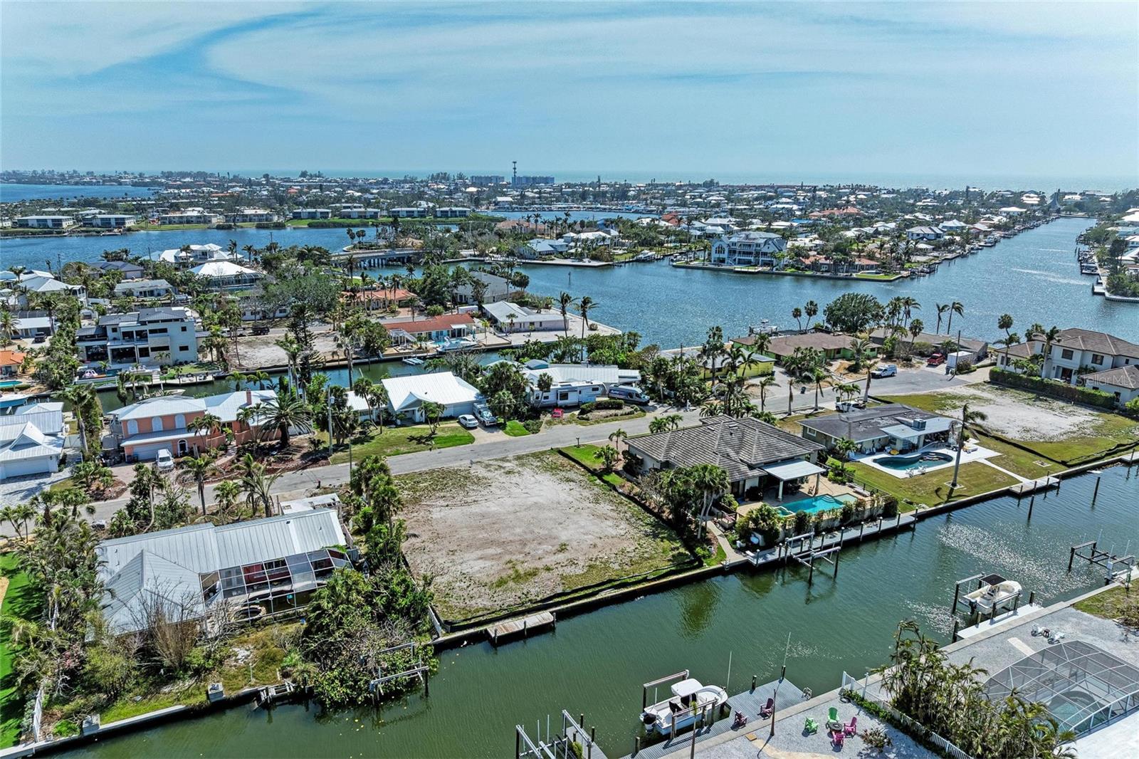 609 BARONET LN, HOLMES BEACH, FL, 34217