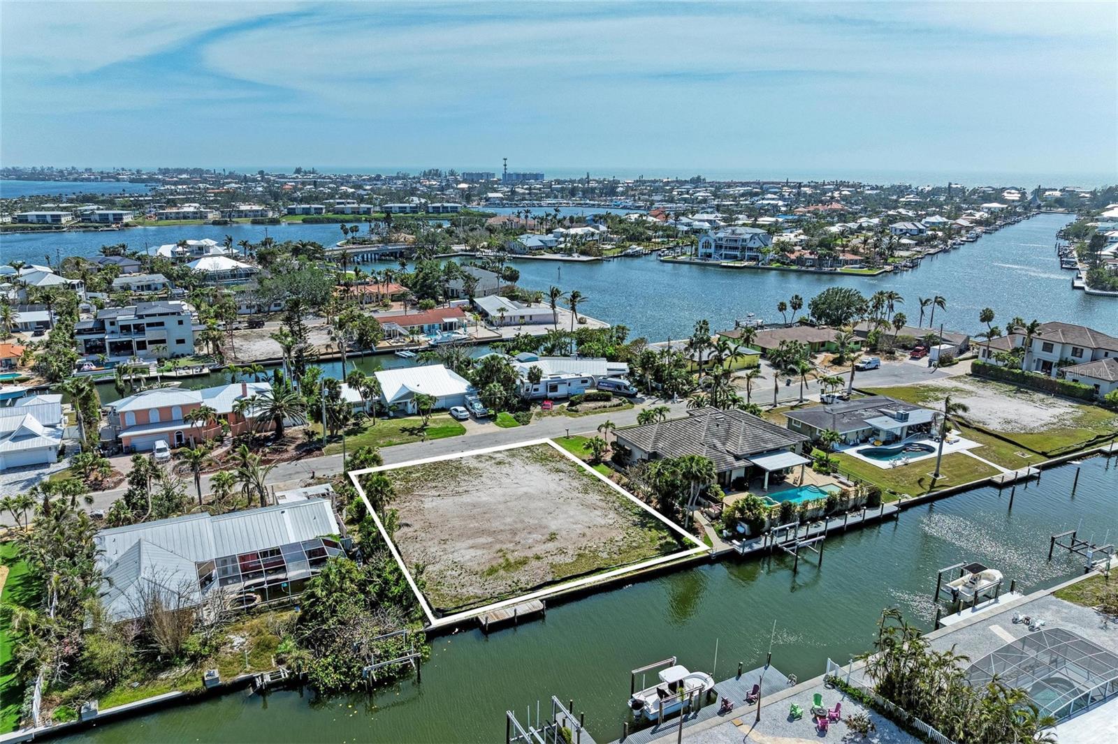 609 BARONET LN, HOLMES BEACH, FL, 34217