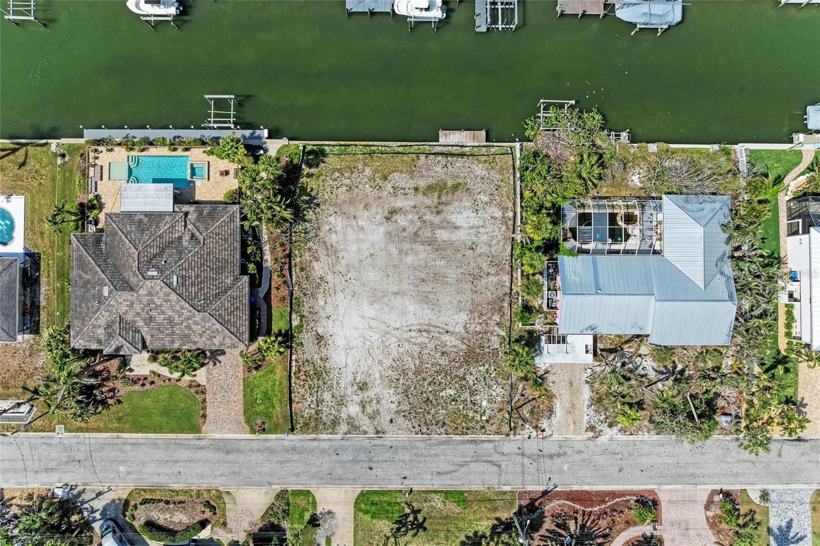 609 BARONET LN, HOLMES BEACH, FL, 34217