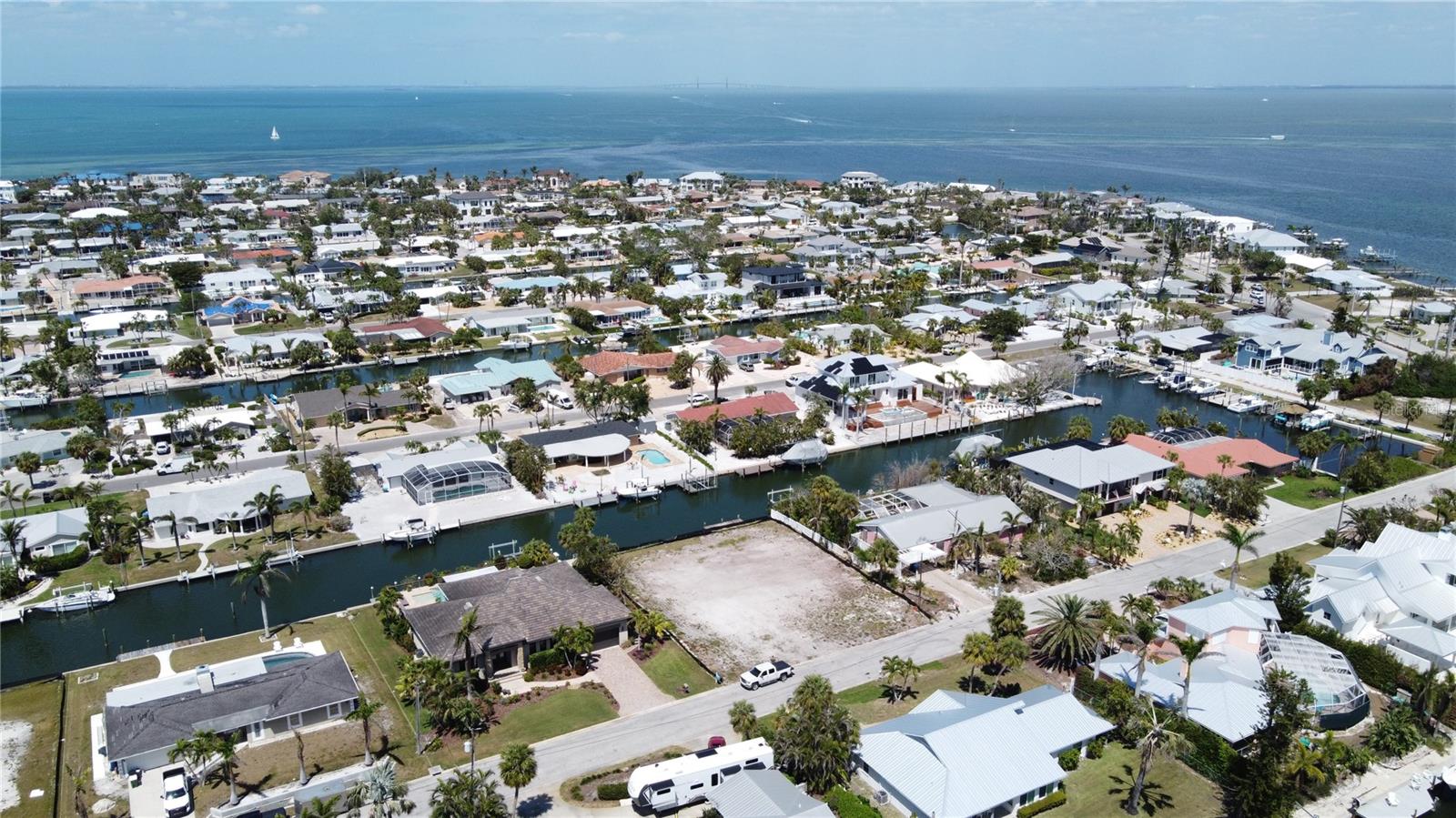 609 BARONET LN, HOLMES BEACH, FL, 34217