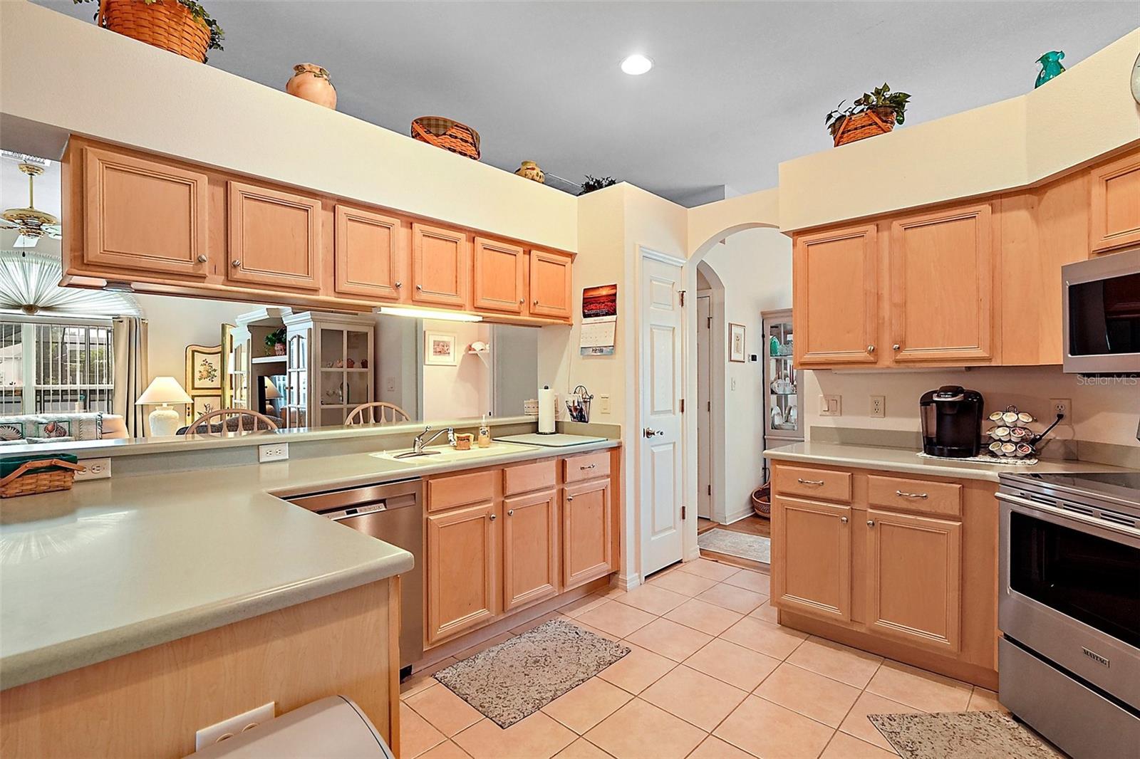 3800 WOODLEAF CT, LEESBURG, FL, 34748