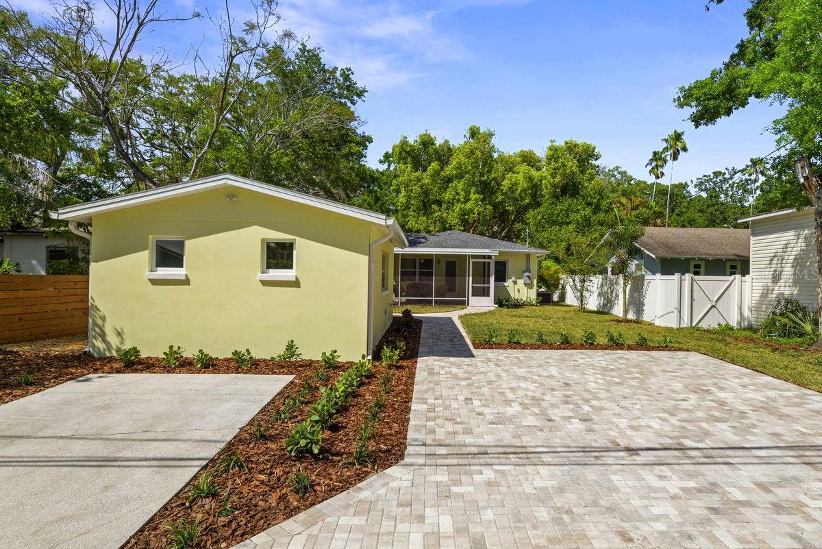 617 SCOTLAND ST, DUNEDIN, FL, 34698